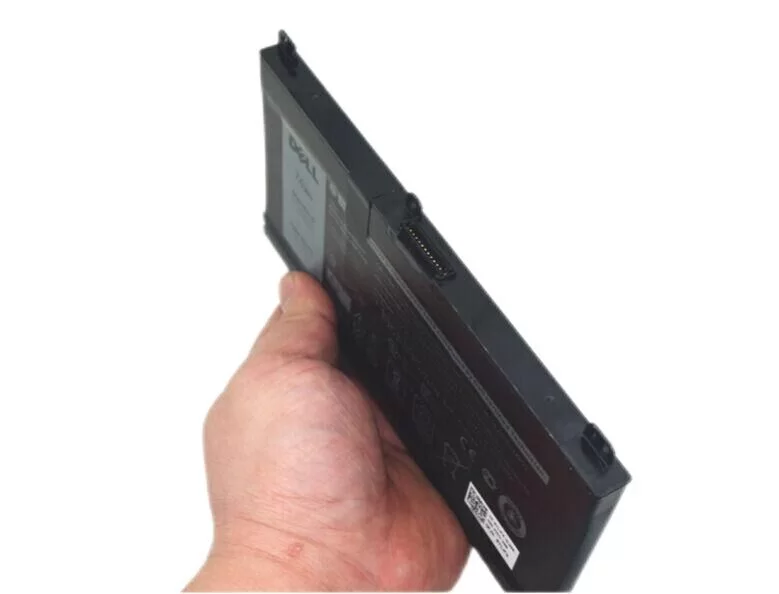 Genuine 6 Cell 6400mAh 74Wh Battery for Dell Ins 15-5577-D2548B